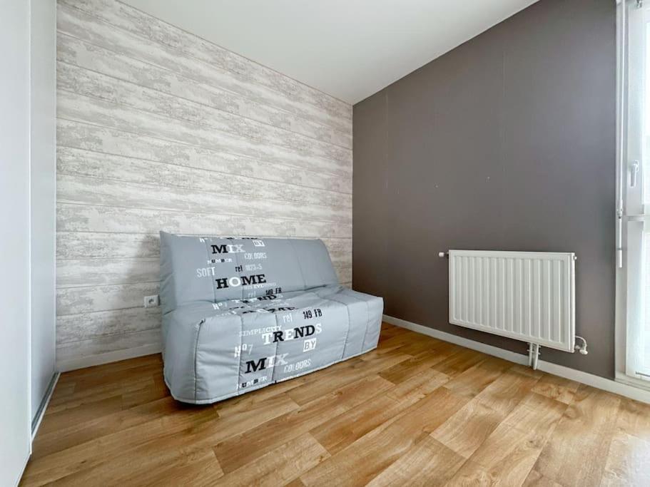 Le Chanteloupien - Appartement Pour 6 Proche Disneyland Paris Kültér fotó